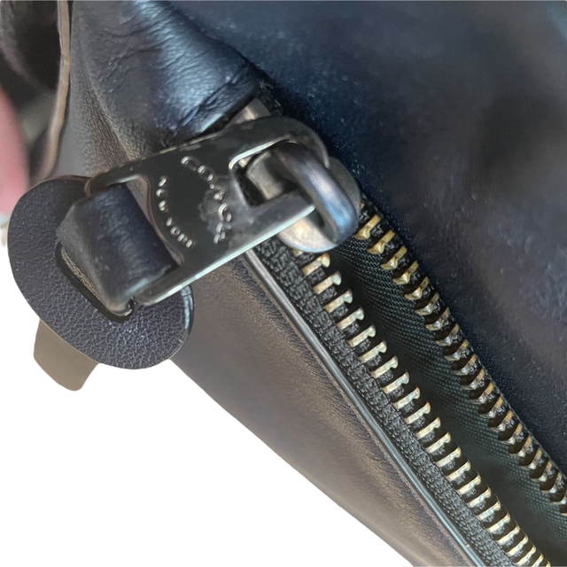 COACH リビングトン クロスボディバッグ ショルダーバッグ 斜め掛け可能