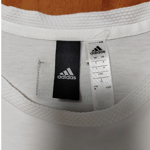 adidas(アディダス)のアディダス メンズ半袖 白Ｔシャツ メンズのトップス(Tシャツ/カットソー(半袖/袖なし))の商品写真