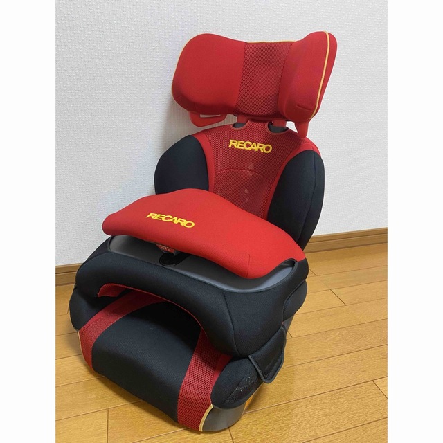 RECARO(レカロ)のRECARO  ジュニアシート　スタート　アールワン キッズ/ベビー/マタニティの外出/移動用品(自動車用チャイルドシート本体)の商品写真