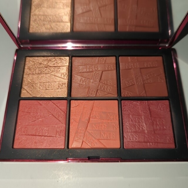 NARS ハイプロファイル　チークパレット