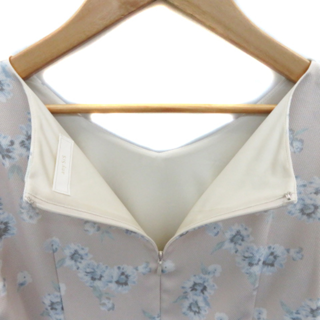 anySiS(エニィスィス)のエニィスィス エニシス ワンピース 長袖 花柄 2 マルチカラー 薄ピンク レディースのワンピース(ひざ丈ワンピース)の商品写真