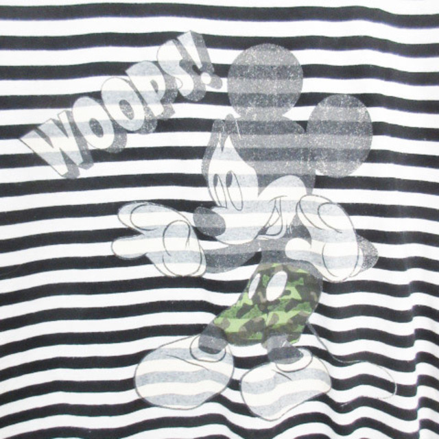 Disney(ディズニー)のディズニー Tシャツ カットソー 半袖 Uネック ロゴ F 白 黒 /FF25 レディースのトップス(Tシャツ(半袖/袖なし))の商品写真