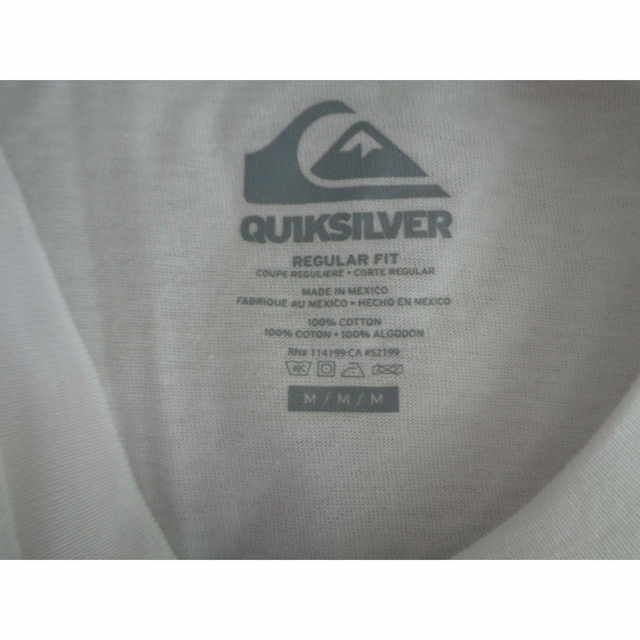 QUIKSILVER(クイックシルバー)のHawaiiで購入 クイックシルバー　Tシャツ 未使用 メンズのトップス(Tシャツ/カットソー(半袖/袖なし))の商品写真