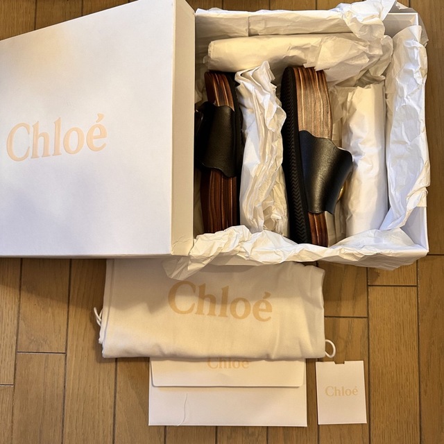 Chloe(クロエ)のChloe クロエ✳︎フラット　サンダル　厚底 レディースの靴/シューズ(サンダル)の商品写真