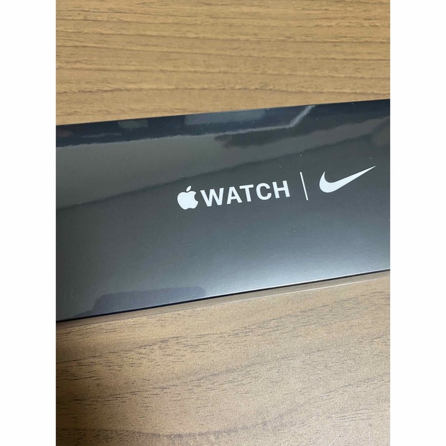 Apple Watch(アップルウォッチ)のApple Watch Nike SE Cellular 44mm 未開封新品 メンズの時計(腕時計(デジタル))の商品写真