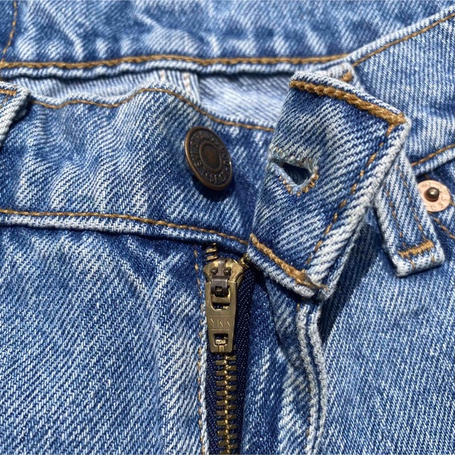 Levi's(リーバイス)のリーバイス 517 Mサイズ ライトブルーデニムジーンズ フレア ブーツカット メンズのパンツ(デニム/ジーンズ)の商品写真