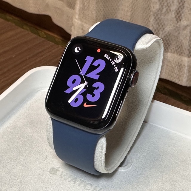 Apple Watch(アップルウォッチ)の保証残有 第2世代 Apple Watch SE2 40mm Cellular スマホ/家電/カメラのスマートフォン/携帯電話(その他)の商品写真