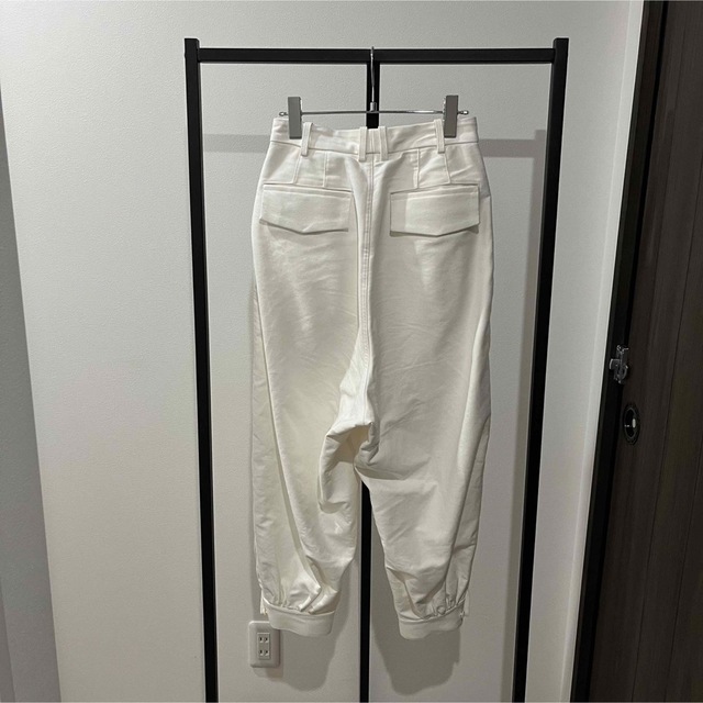 HED MAYNER 22SS Cuffed Trousers メンズのパンツ(ワークパンツ/カーゴパンツ)の商品写真