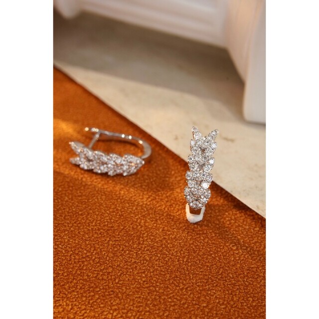 天然ダイヤモンドピアス0.28ct k18 - ピアス