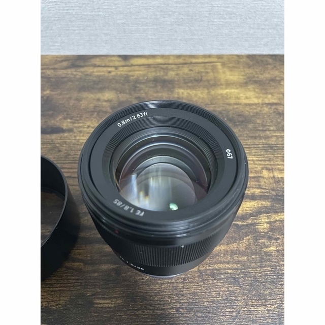 SONY ソニー 単焦点レンズ 85mm f1.8 SONY ソニー 単焦点レンズ 85mm f1.8