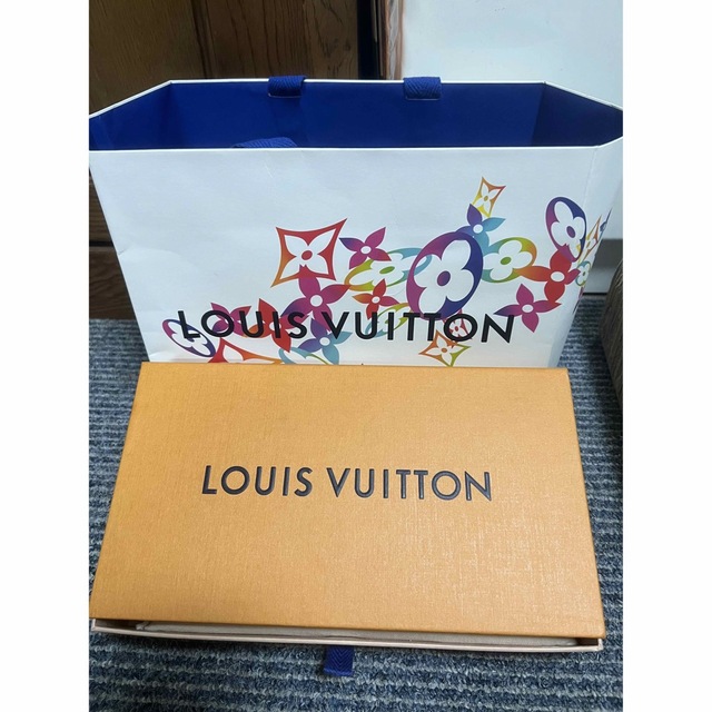 LOUIS VUITTON(ルイヴィトン)の期間限定値下げ中！ルイヴィトン ダミエ アズール ポルトフォイユ クレマンス レディースのファッション小物(財布)の商品写真