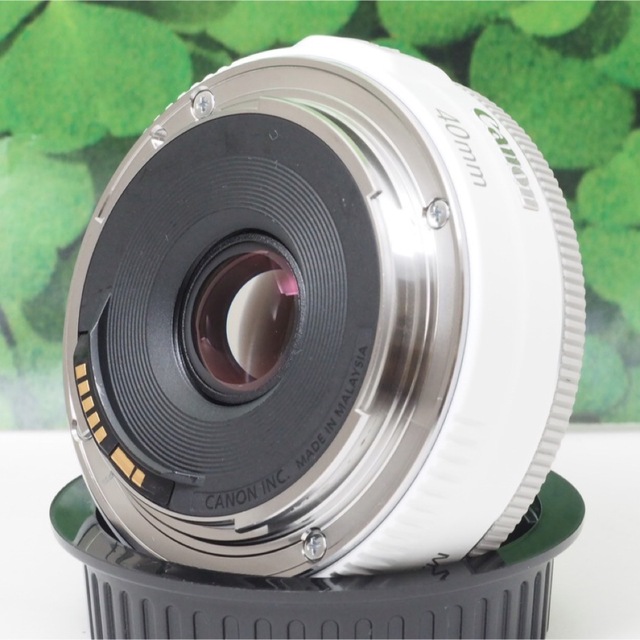 【美品】キヤノンEF40mmf2.8STM❤希少色ホワイト❤背景ぼかしの神レンズ