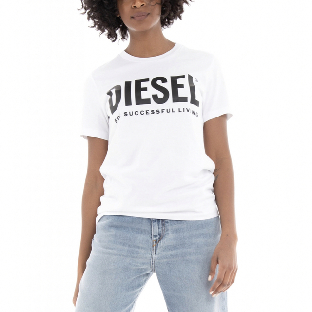 DIESEL(ディーゼル)のDIESEL  レディース　新品未使用　Mサイズ　Tシャツ　カットソー　半袖　白 レディースのトップス(Tシャツ(半袖/袖なし))の商品写真