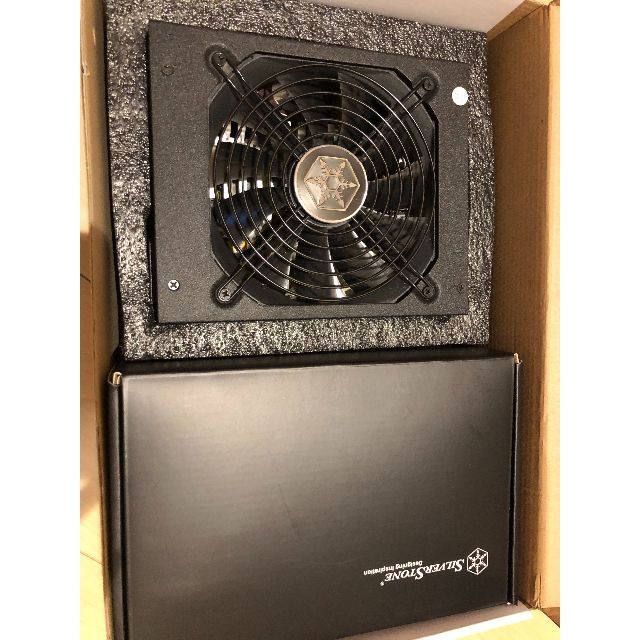 SilverStone 1300W 80PLUS TITANIUM PC電源