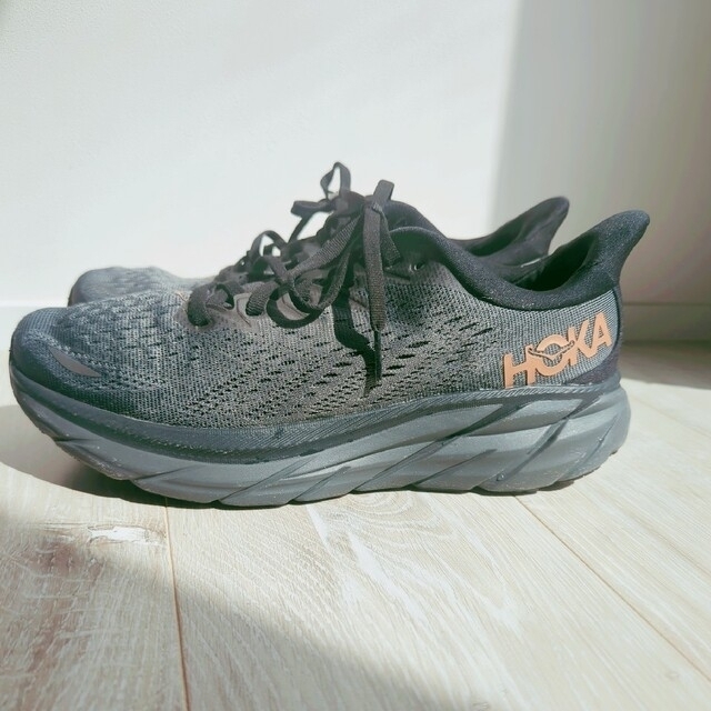 HOKA ONE ONE(ホカオネオネ)のHOKAスニーカー25cm　CLIFTON8 レディースの靴/シューズ(スニーカー)の商品写真