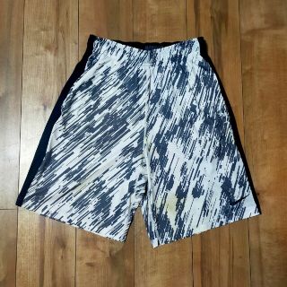 新品!NIKE DRI-FIT Baskatetball Half Pants