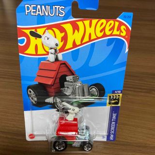 ホットウィール ミニカー スヌーピー PEANUTS 5台セット