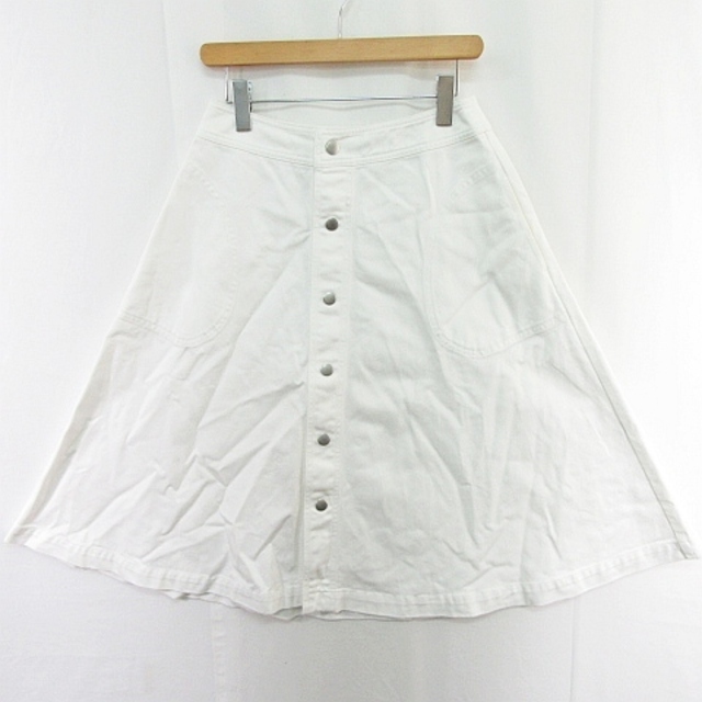 SHIPS(シップス)のSHIPS フレア スカート ロング丈 ボタン コットン 38 ホワイト レディースのスカート(ロングスカート)の商品写真