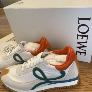 ロエベ スニーカー(レディース)の通販 60点 | LOEWEのレディースを買う