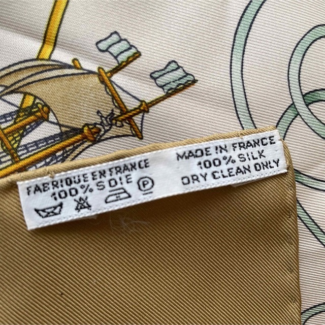 ほぼ未使用!HERMES エルメス スカーフ カレ90 光の帆船 ベージュ