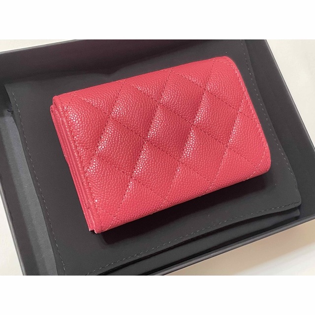 CHANEL シャネル　ミニ財布　三つ折り　マトラッセ　　ピンク　新品　未使用