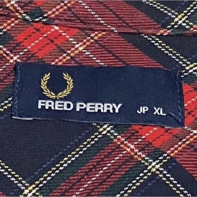 FRED PERRY(フレッドペリー)のFRED PERRY　ハリントンジャケット　刺繍ロゴ　タータンチェック柄　90s メンズのジャケット/アウター(ブルゾン)の商品写真