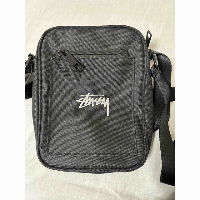 ステューシー STUSSY バッグ 鞄 試着のみの美品 - ショルダーバッグ