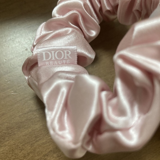 Dior(ディオール)のDiorシュシュ レディースのヘアアクセサリー(ヘアゴム/シュシュ)の商品写真