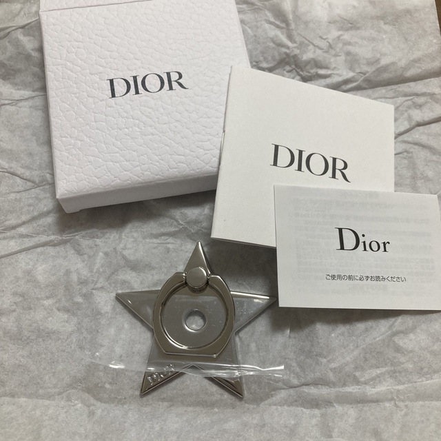 Dior(ディオール)のDiorリングホルダー スマホ/家電/カメラのスマホアクセサリー(その他)の商品写真