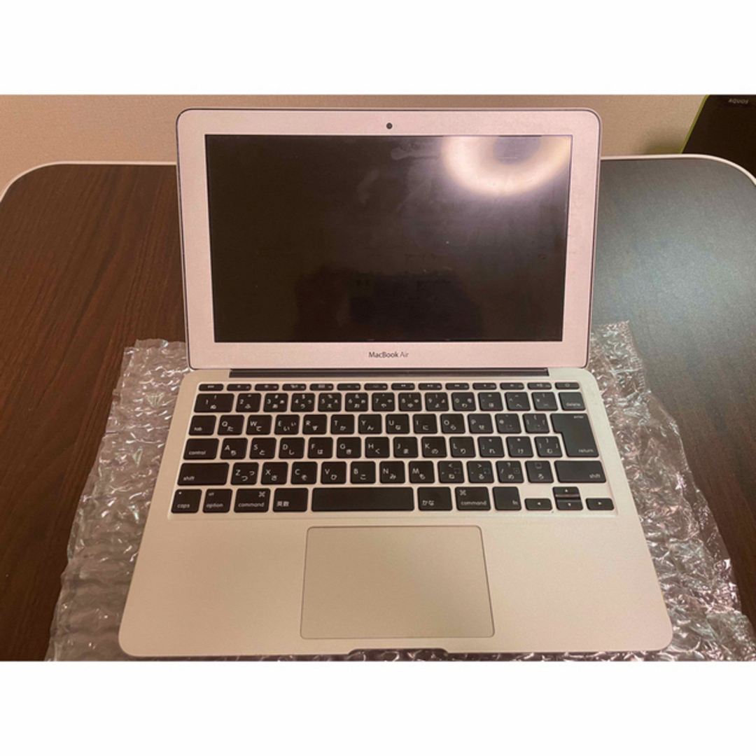 Apple(アップル)のMacBook Air 11インチ 2012 i5 4GB/128GB スマホ/家電/カメラのPC/タブレット(ノートPC)の商品写真