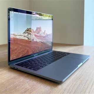 アップル(Apple)のMacBook Pro・13in・2018・メモリ16GB・SSD512GB(ノートPC)