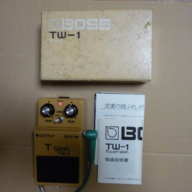 BOSS  TW-1 （タッチワウ）