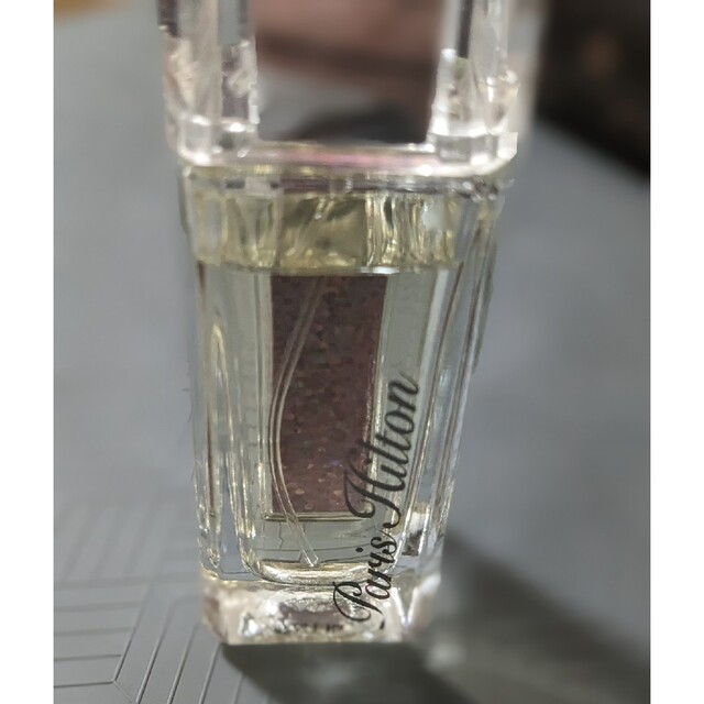 Paris Hilton(パリスヒルトン)のエアレス　香水 コスメ/美容の香水(香水(女性用))の商品写真