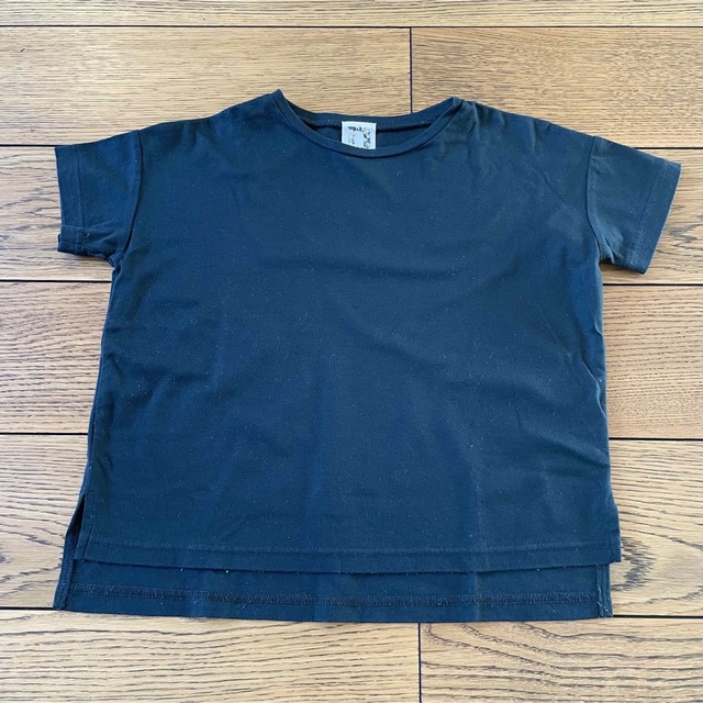 URBAN RESEARCH DOORS(アーバンリサーチドアーズ)のアーバンリサーチ　深いグリーンのＴシャツ　2枚セット　120サイズ キッズ/ベビー/マタニティのキッズ服男の子用(90cm~)(Tシャツ/カットソー)の商品写真