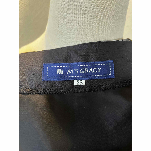 M'S GRACY(エムズグレイシー)の【美品】M'sグレイシー　スカート  38 レディースのスカート(ひざ丈スカート)の商品写真