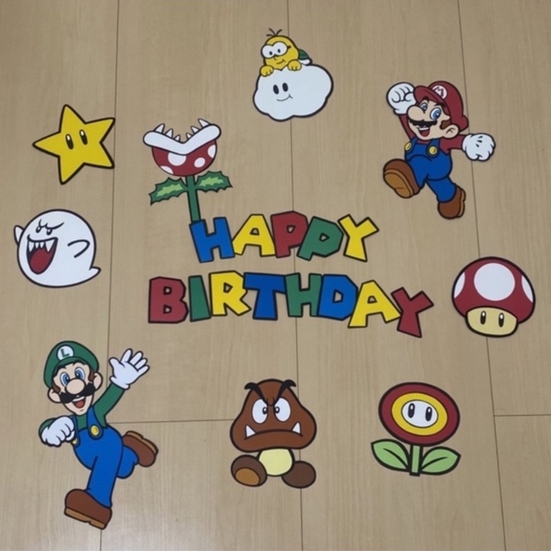 スーパーマリオブラザーズ 誕生日飾り  ハンドメイドの素材/材料(型紙/パターン)の商品写真