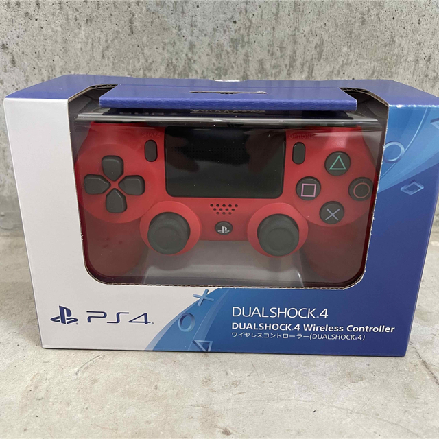 新品未開封　PS4 純正ワイヤレスコントローラー　マグマレッド