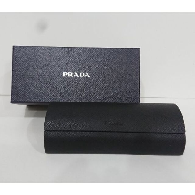 PRADA(プラダ)のプラダ　メガネ   正規品 レディースのファッション小物(サングラス/メガネ)の商品写真