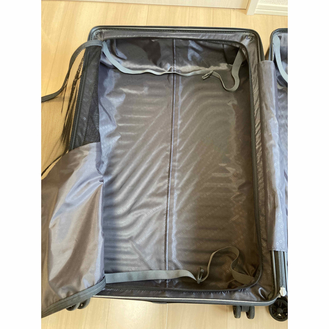 American Touristor(アメリカンツーリスター)のニャンコ様専用American Touristor スーツケース レディースのバッグ(スーツケース/キャリーバッグ)の商品写真
