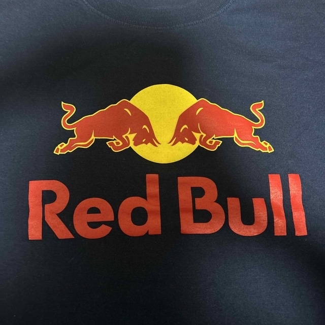 Red Bull(レッドブル)のRedBull レッドブル Tシャツ エンタメ/ホビーのタレントグッズ(ミュージシャン)の商品写真