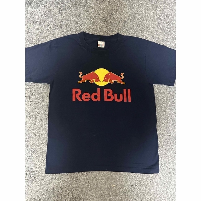 Red Bull(レッドブル)のRedBull レッドブル Tシャツ エンタメ/ホビーのタレントグッズ(ミュージシャン)の商品写真