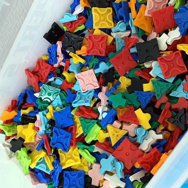 LaQ 正規品◇502ピースランダムと、 ハマクロンの小さいタイヤ 6個の