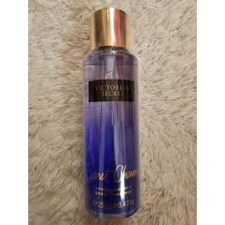 ヴィクトリアズシークレット(Victoria's Secret)のヴィクトリアシークレット　シークレットチャーム(香水(女性用))