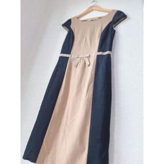 トッカ(TOCCA)の美品 TOCCA  トッカ　バイカラー ワンピース(ひざ丈ワンピース)