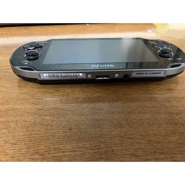 PS Vita PCH-1100 ブラック 遠慮なく 本体 PS Vita PCH-1100 ブラック 遠慮なく 本体