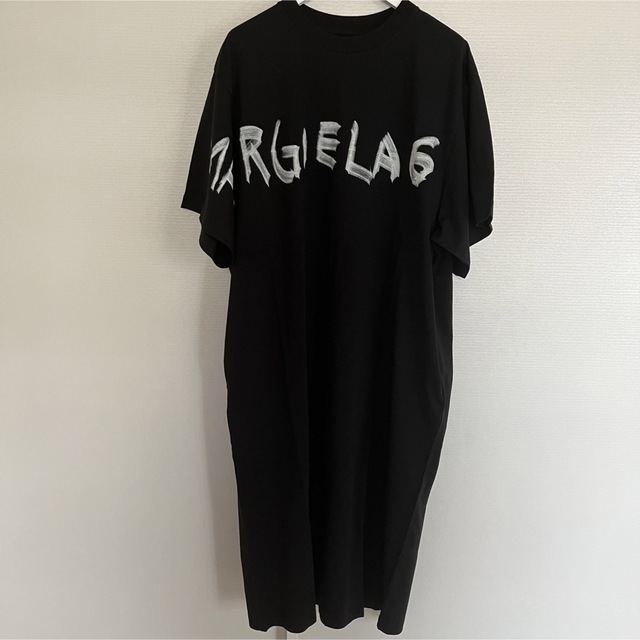 国内正規販売店】 MM6メゾンマルジェラ キッズ ロゴTシャツワンピース