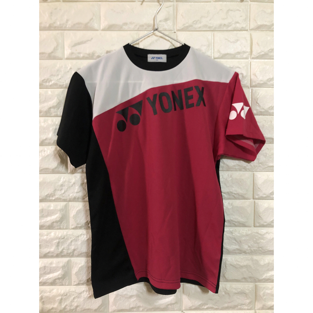 YONEX(ヨネックス)のヨネックス　Tシャツ スポーツ/アウトドアのスポーツ/アウトドア その他(バドミントン)の商品写真