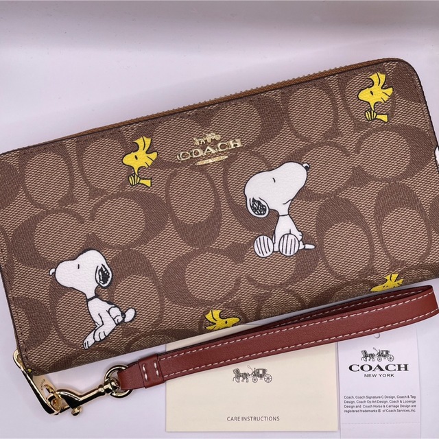 新品未使用 COACH 長財布 スヌーピー コラボ新作 シグネチャー ブラウン