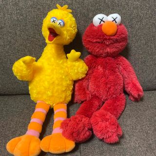 セサミストリート(SESAME STREET)のカウズ　セサミストリート　ユニクロ　ぬいぐるみ(ぬいぐるみ)