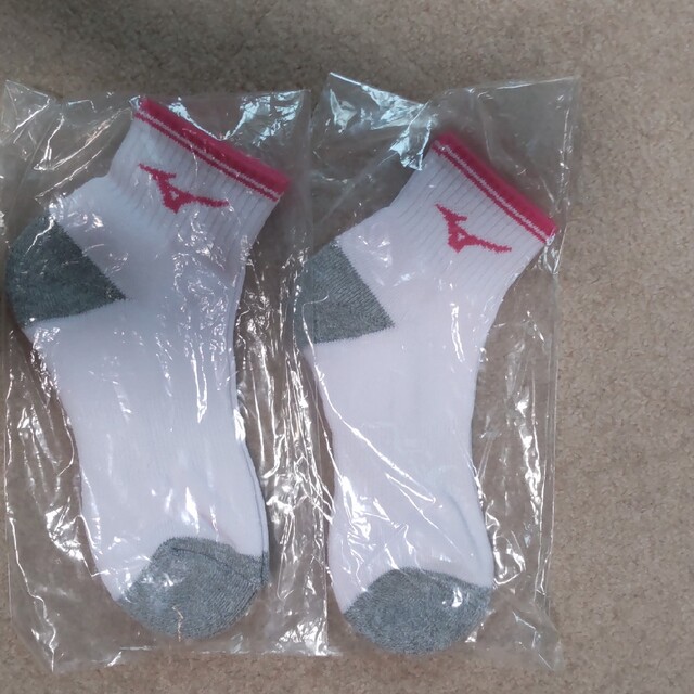 MIZUNO(ミズノ)のミズノ 靴下 新品 2足セット 22-25 スポーツ/アウトドアのスポーツ/アウトドア その他(バドミントン)の商品写真